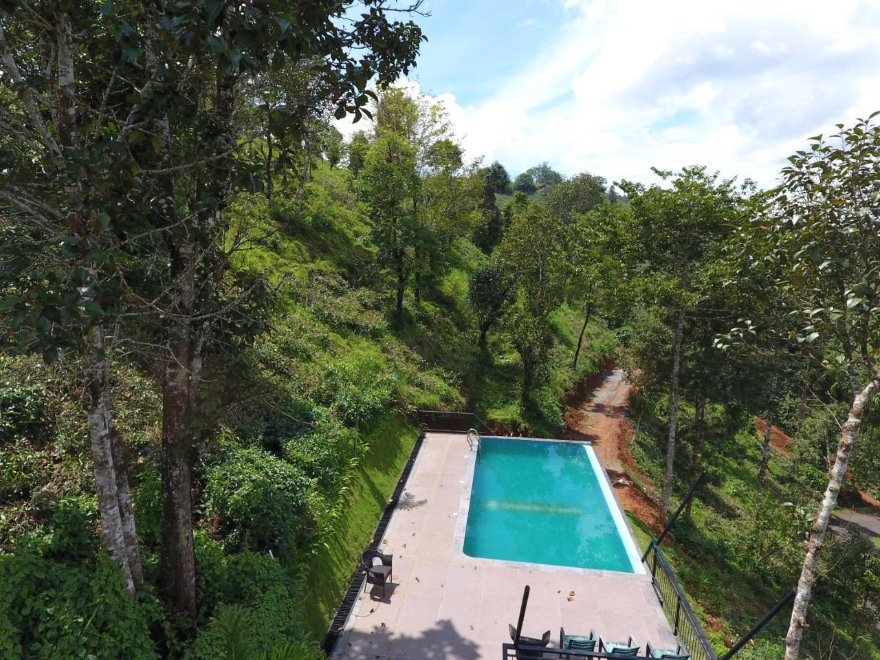 Chateau Woods Kalpetta Εξωτερικό φωτογραφία